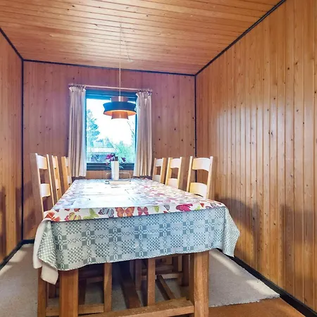 Prázdninový dům 6 Person In Hals-by Traum Hals
