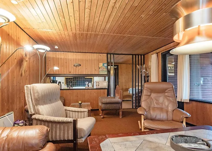 6 Person In Hals-by Traum Semesterbostad