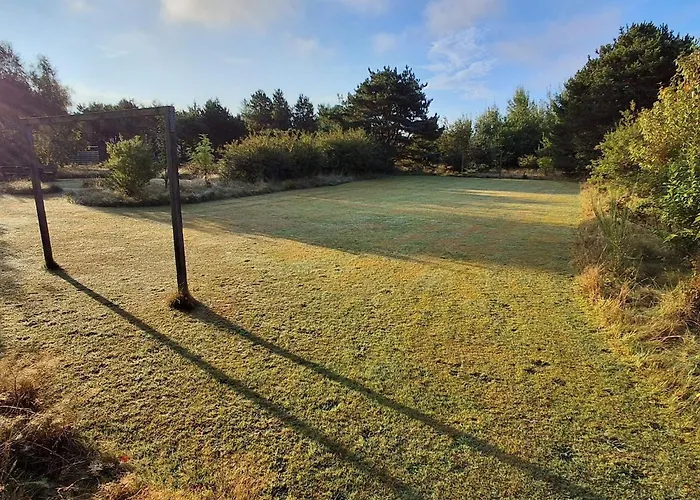 6 Person In Hals-by Traum Semesterbostad Hals