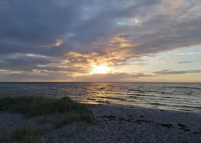 6 Person In Hals-by Traum Semesterbostad Hals